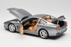 Ferrari 550 Maranello Сребрист Bburago 1:18 3344 Метал — снимка 5 от 8