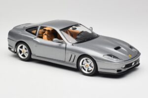 Ferrari 550 Maranello Сребрист Bburago 1:18 3344 Метал — снимка 6 от 8