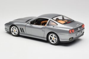 Ferrari 550 Maranello Сребрист Bburago 1:18 3344 Метал — снимка 7 от 8