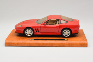 Ferrari 550 Maranello Technik Museum Speyer Edition Bburago 1:18 B001 Метал — снимка 4 от 8