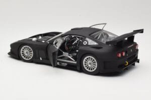 Ferrari 575 GTC GT1 2004 Kyosho 1:18 08391B Метал — снимка 5 от 8