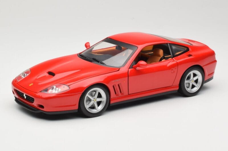 Ferrari 575M Maranello Червен Hot Wheels 1:18 54937 Метал