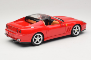 Ferrari 575M Superamerica Червен Hot Wheels 1:18 J2858 Метал — снимка 3 от 8