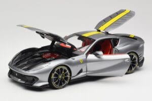 Ferrari 812 Competizione Grigio Coburn Bburago 1:18 18-01647 Метал — снимка 2 от 8
