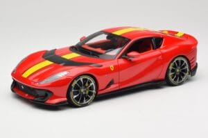 Ferrari 812 Competizione Rosso Corsa С Жълти Ивици Bburago 1:18 18-16915 Метал