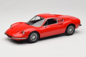 Ferrari Dino 246 GT Червен Norev 1:18 187800 Метал