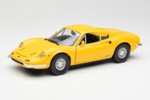 Ferrari Dino 246 GT Жълт Anson 1:18 30301W Метал