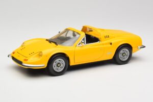 Ferrari Dino 246 GTS Жълт Hot Wheels 1:18 23920 Метал