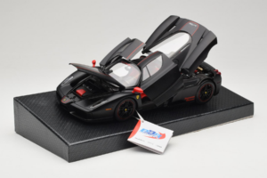 Ferrari Enzo Matt Black Лимитирана Серия BBR 1:18 HE180029 Метал — снимка 2 от 9