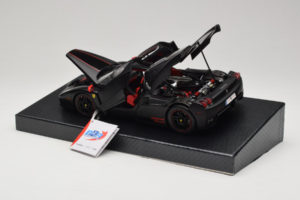 Ferrari Enzo Matt Black Лимитирана Серия BBR 1:18 HE180029 Метал — снимка 6 от 9