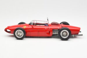 Ferrari Dino 156 Sharknose F1 1961 CMC 1:18 M-078 Метал — снимка 3 от 6