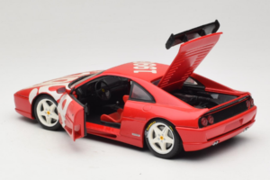 Ferrari F355 Berlinetta Червен с бели джанти UT Models 1:18 180074020-P2 Метал — снимка 5 от 8