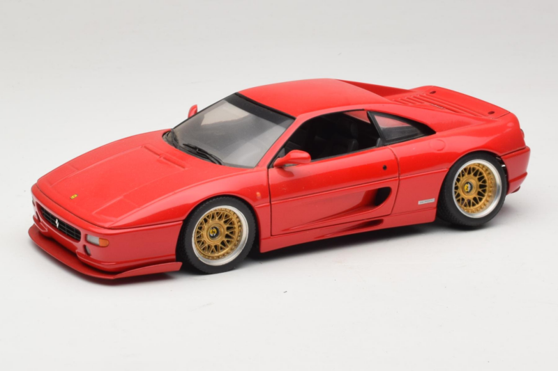Ferrari F355 Berlinetta Червен С Персонализирани Златни Джанти UT Models 1:18 180074020-P5 Метал