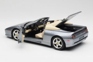 Ferrari F355 Spider Сребрист Hot Wheels 1:18 23907-M1 Метал — снимка 5 от 8
