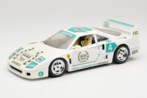 Ferrari F40 4444 Tage Garanta #4 Бял Bburago 1:18 3332-W5 Метал