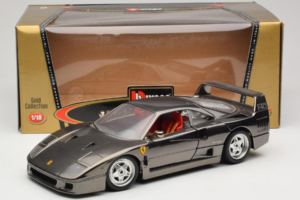 Ferrari F40 Chrome Black Bburago 1:18 3401-B1 Метал — снимка 8 от 8