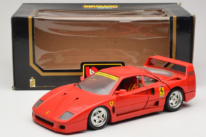 Ferrari F40 Club Deutschland Червен Bburago 1:18 3032-L3 Метал — снимка 8 от 8