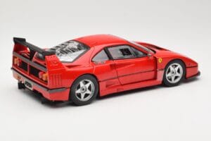 Ferrari F40 Competizione Test Version Червен Hot Wheels 1:18 P9922 Метал — снимка 3 от 8