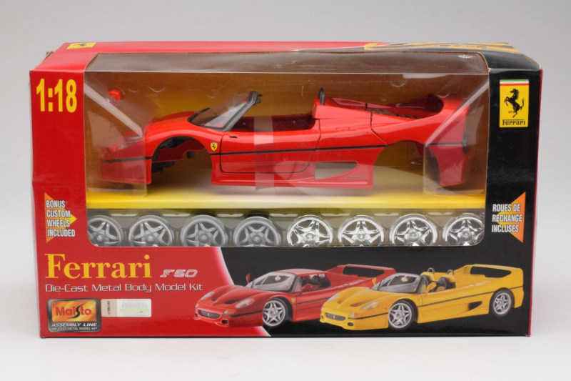 Ferrari F40 Червен Model Kit Maisto 1:18 39822 Метал
