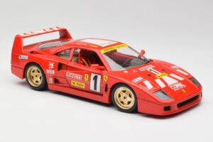 Ferrari F40 Evoluzione Bburago 1:18 3042 Метал — снимка 6 от 8