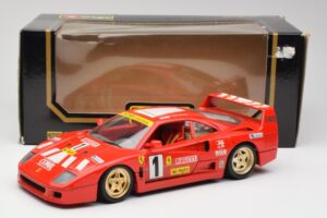 Ferrari F40 Evoluzione Bburago 1:18 3042 Метал — снимка 8 от 8