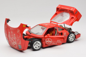 Ferrari F40 Evoluzione FC Nürnberg Special Edition Червен Bburago 1:18 3042-FCN Метал — снимка 2 от 8