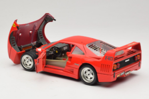 Ferrari F40 Evoluzione Червен Master Line Bburago 1:18 3042-M1 Метал — снимка 5 от 8