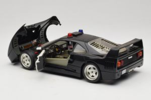 Ferrari F40 Highway Patrol Черен Бял Bburago 1:18 3022-H1 Метал — снимка 5 от 8