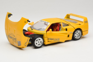 Ferrari F40 Interconti Car HiFi Жълт Bburago 1:18 3032-I1 Метал — снимка 2 от 8