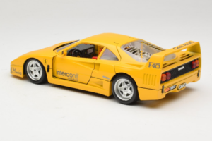 Ferrari F40 Interconti Car HiFi Жълт Bburago 1:18 3032-I1 Метал — снимка 7 от 8