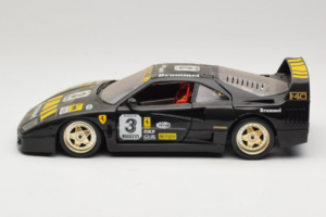 Ferrari F40 Magneti Marelli #3 Черен Bburago 1:18 3022-B1 Метал — снимка 4 от 8