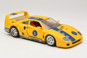 Ferrari F40 #1 Жълт Bauer Лимитирана Серия 100 бр Bburago 1:18 BSR001 Метал — снимка 6 от 8