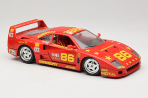 Ferrari F40 LM #86 Ch. Pozzi IMSA 24 Hours of Le Mans 1985 Червен Bburago 1:18 3332-P6 Метал — снимка 6 от 8