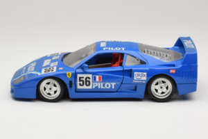 Ferrari F40 Pilot #56 Син Bburago 1:18 3332-BL1 Метал — снимка 4 от 8