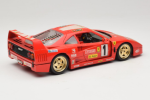 Ferrari F40 Evoluzione #1 Pirelli Agip Червен със Златни Колела 1992 Bburago 1:18 3042-P2 Метал — снимка 3 от 8
