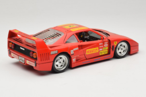 Ferrari F40 Pirelli BBS Червен Bburago 1:18 3032-P4 Метал — снимка 3 от 8