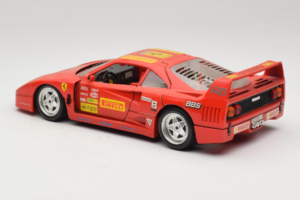 Ferrari F40 Pirelli BBS Червен Bburago 1:18 3032-P4 Метал — снимка 7 от 8