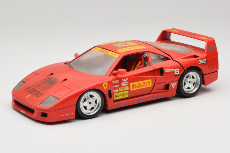Ferrari F40 Pirelli BBS Червен Bburago 1:18 3032-P4 Метал