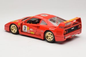 Ferrari F40 #3 Pirelli Червен 1987 Bburago 1:18 3332-P4 Метал — снимка 7 от 8