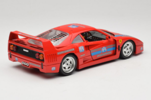 Ferrari F40 PPG Auto Refinish Червен Bburago 1:18 3332-P1 Метал — снимка 3 от 8