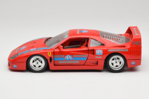 Ferrari F40 PPG Auto Refinish Червен Bburago 1:18 3332-P1 Метал — снимка 4 от 8