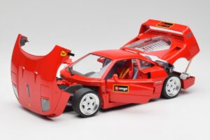 Ferrari F40 Червен Bburago 1:18 3332 Метал — снимка 2 от 8