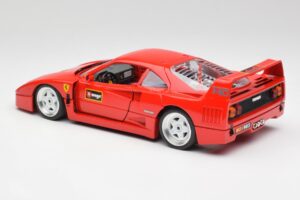 Ferrari F40 Червен Bburago 1:18 3332 Метал — снимка 7 от 8