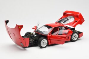 Ferrari F40 Червен Kyosho 1:18 08416R2 Метал — снимка 2 от 10