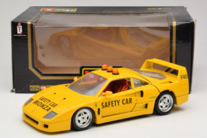 Ferrari F40 Safety Car Жълт Bburago 1:18 3032-Y2 Метал — снимка 8 от 8