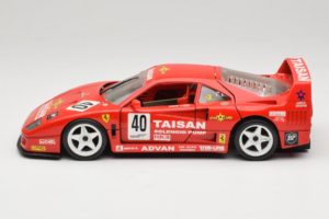 Ferrari F40 #40 T. Ohta / A. Reid Taisan Червен 1987 Bburago 1:18 3022-T1 Метал — снимка 4 от 8