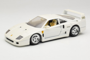Ferrari F40 Бял Bburago 1:18 3332-W4 Метал