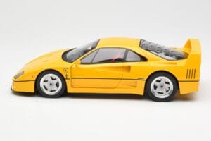 Ferrari F40 Жълт GT Spirit 1:18 GT839 Смола — снимка 3 от 6