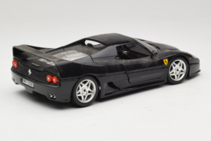 Ferrari F50 Coupe Черен Bburago 1:18 3372-B1 Метал — снимка 3 от 8