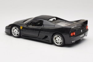 Ferrari F50 Coupe Черен Bburago 1:18 3372-B1 Метал — снимка 7 от 8
